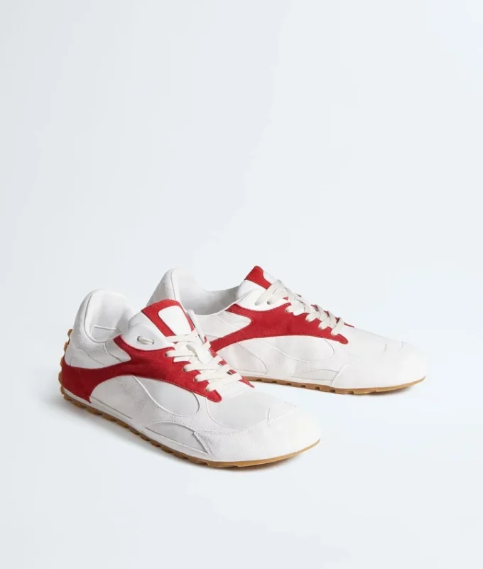 Orbit Flash Sneaker