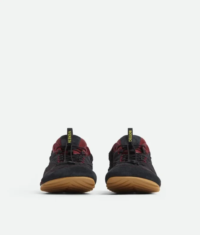 Orbit Flash Sneaker