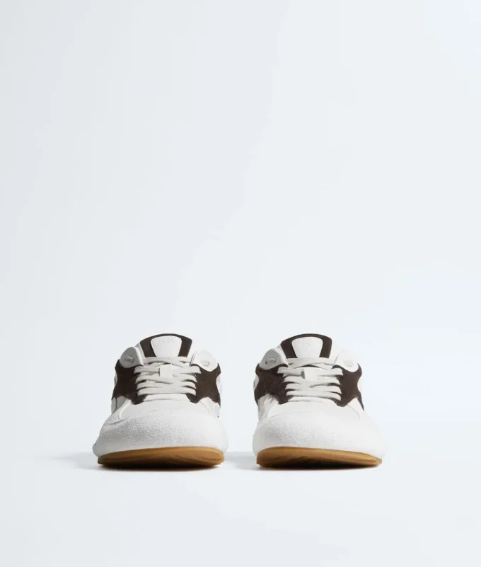 Orbit Flash Sneaker