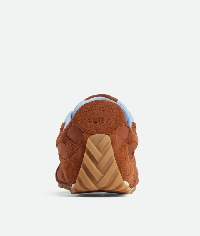 Orbit Flash Sneaker