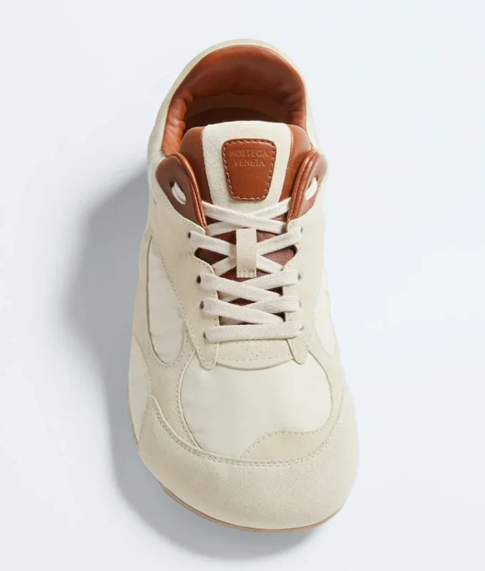 Orbit Flash Sneaker