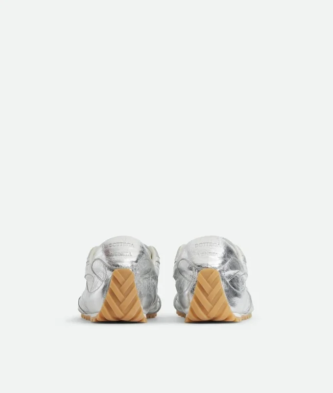 Orbit Flash Sneaker