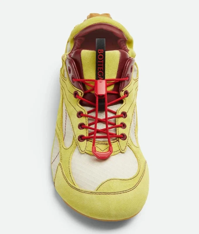 Orbit Flash Sneaker