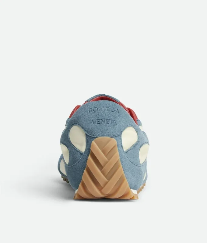 Orbit Flash Sneaker
