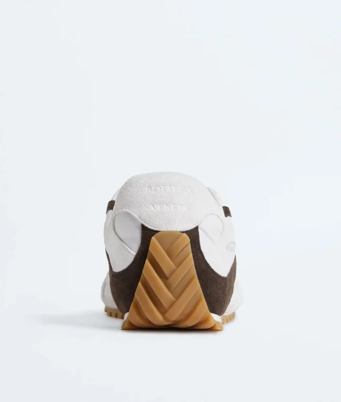 Orbit Flash Sneaker
