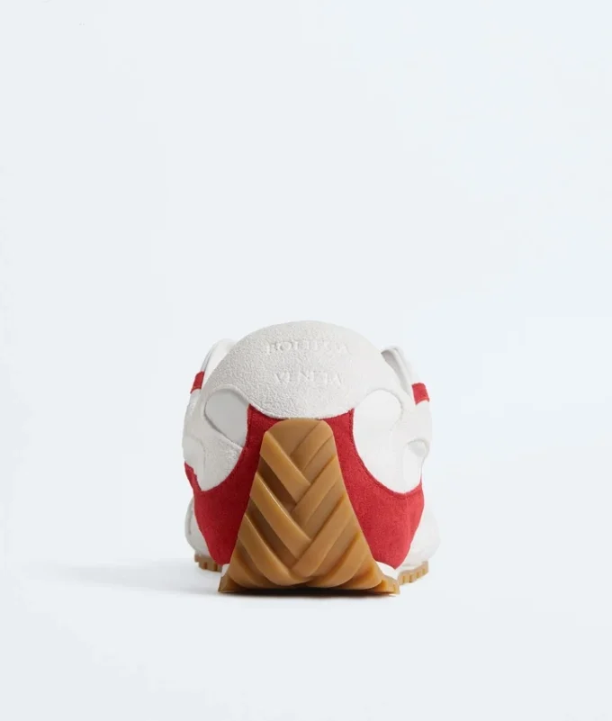 Orbit Flash Sneaker