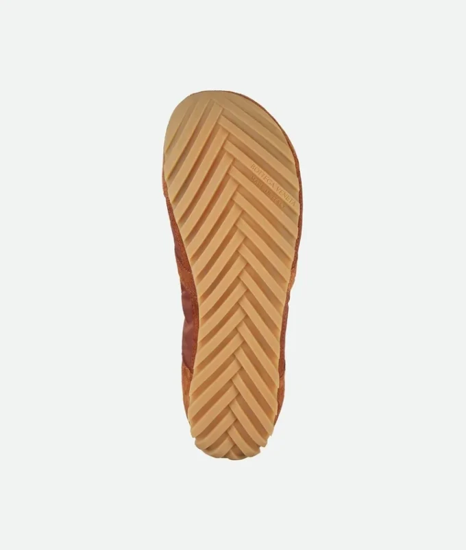 Orbit Flash Sneaker