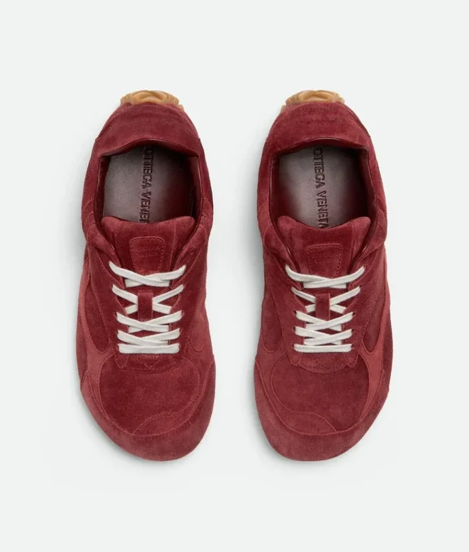 Orbit Flash Sneaker