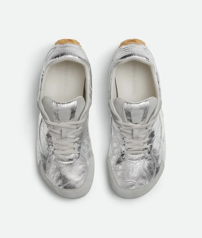 Orbit Flash Sneaker
