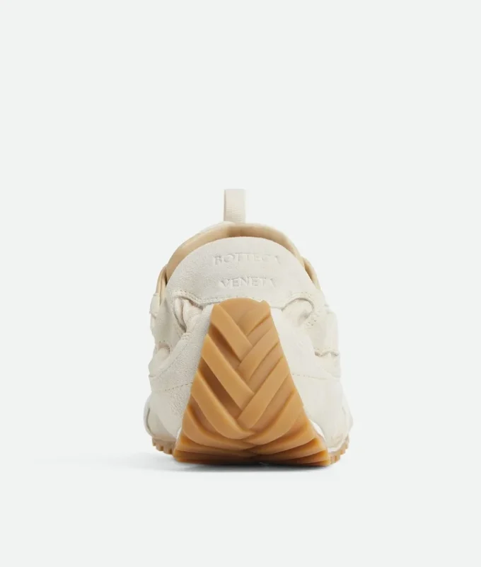 Orbit Flash Sneaker