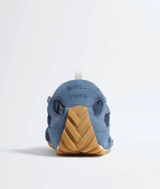 Orbit Flash Sneaker