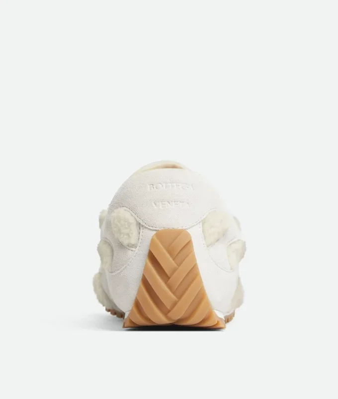 Orbit Flash Sneaker