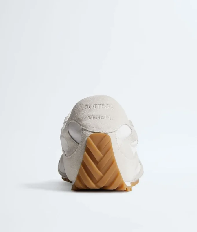 Orbit Flash Sneaker