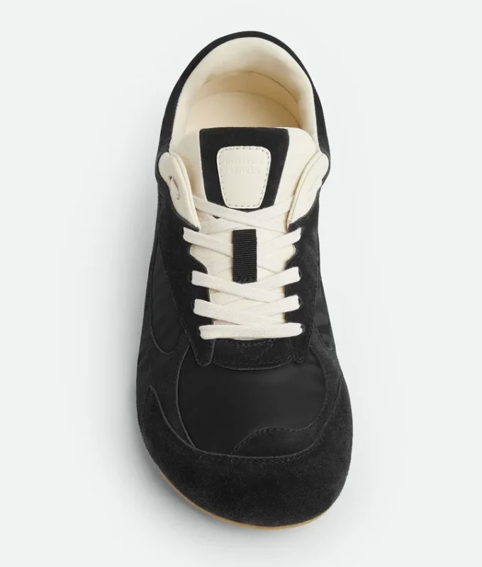 Orbit Flash Sneaker