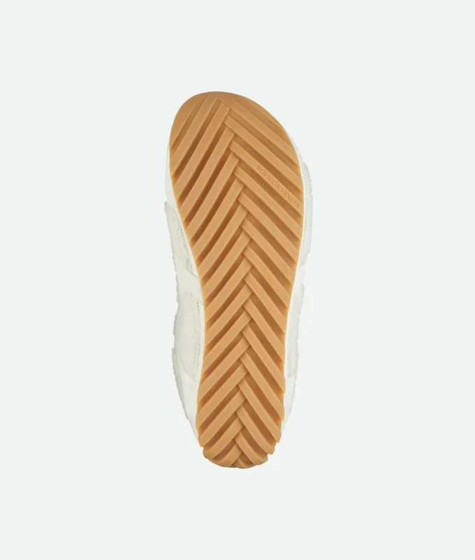 Orbit Flash Sneaker