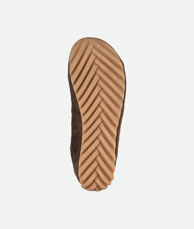 Orbit Flash Sneaker