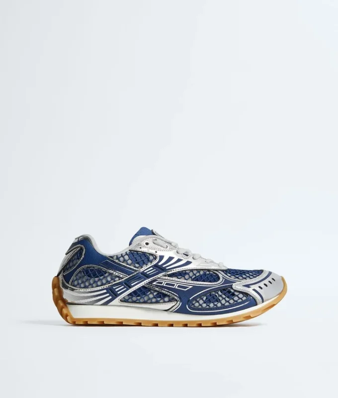 Orbit Sneaker