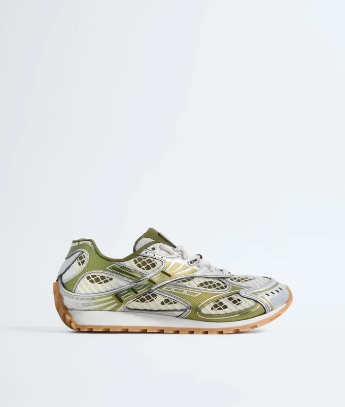 Orbit Sneaker