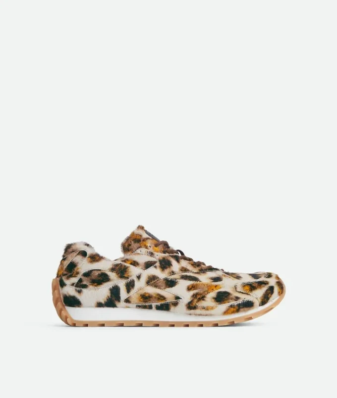 Orbit Sneaker