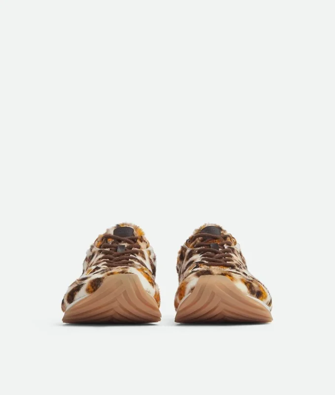 Orbit Sneaker