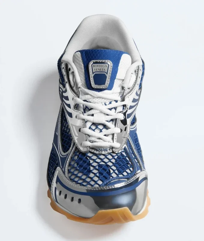 Orbit Sneaker