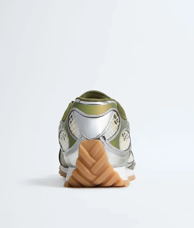 Orbit Sneaker