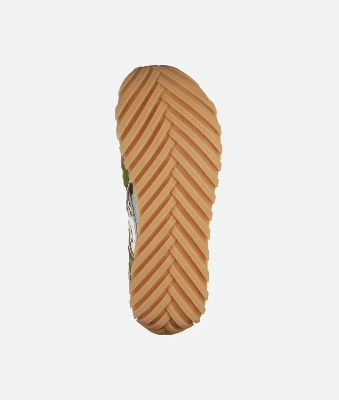 Orbit Sneaker