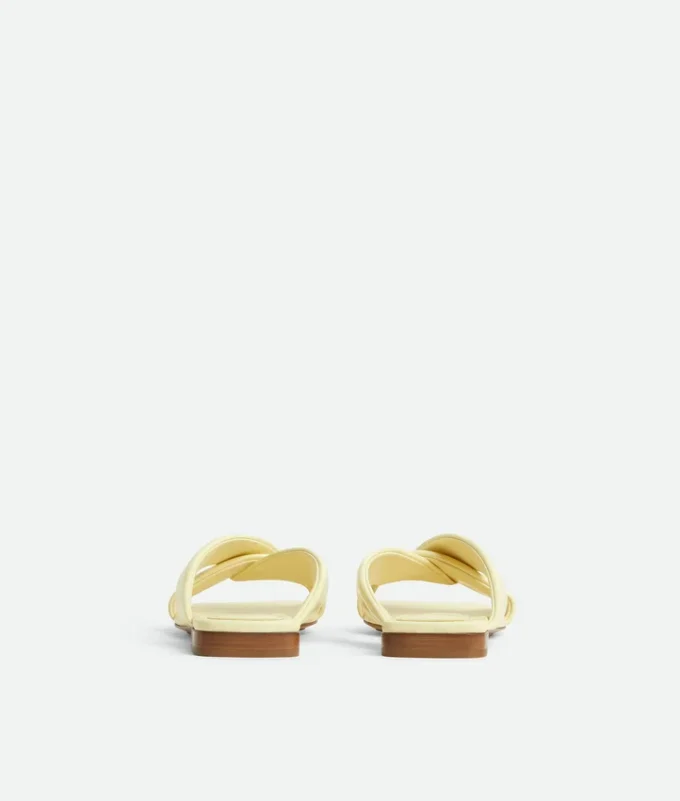 Riva Flat Mule