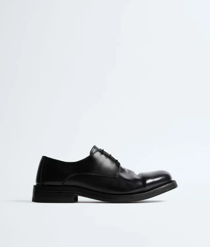 Rob Lace-Up Shoe