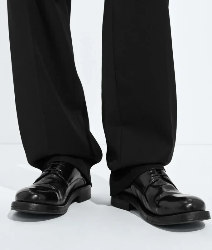 Rob Lace-Up Shoe
