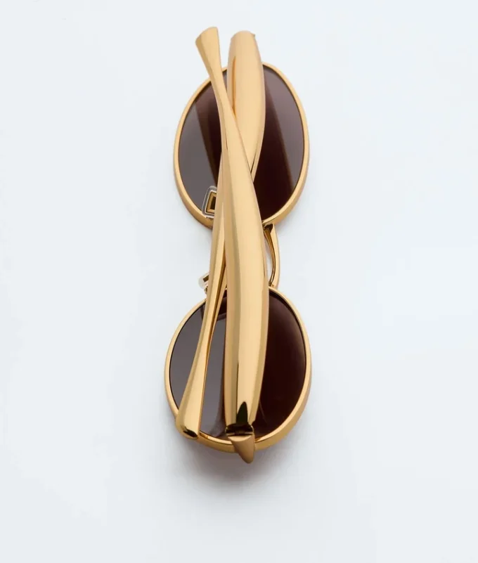 Sardine Oval Sunglasses