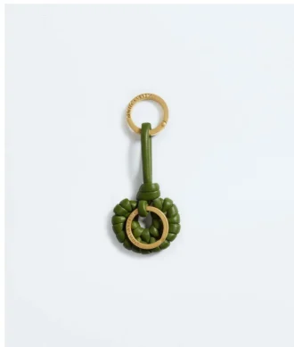 Seashell Knot Key Ring
