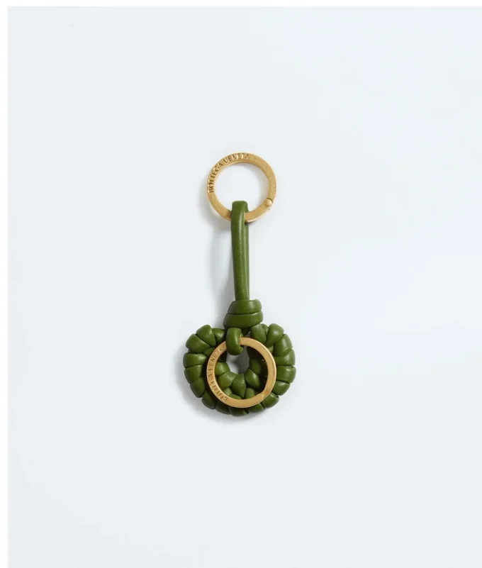 Seashell Knot Key Ring