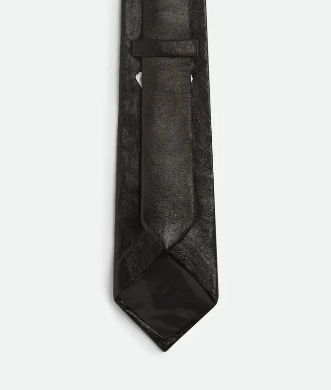 Shiny Leather Tie