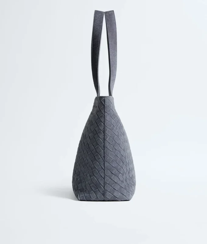 Small Intrecciato Zipped Tote