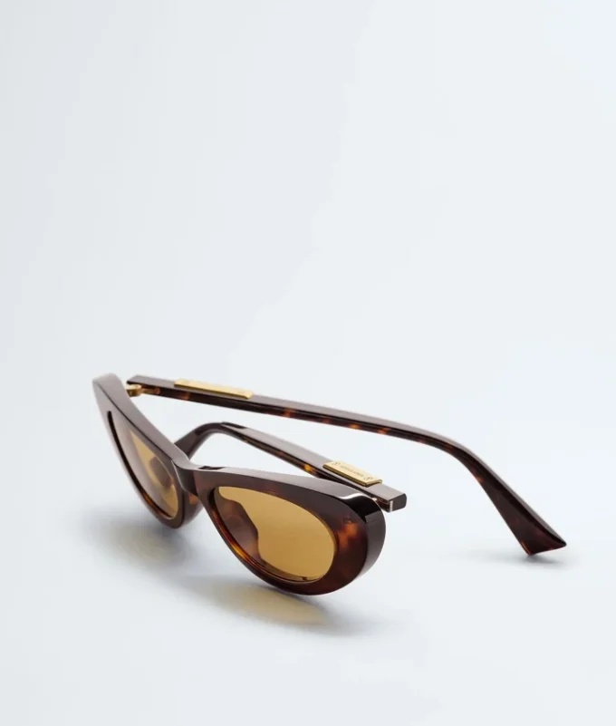 Snap Oval Sunglasses