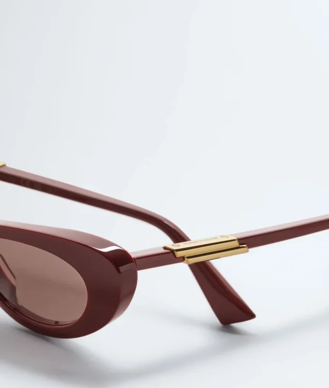 Snap Oval Sunglasses