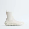 Tide Sneaker
