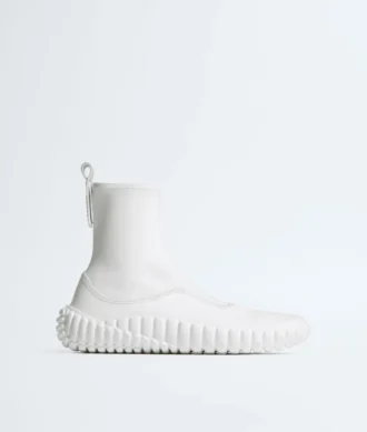 Tide Sneaker