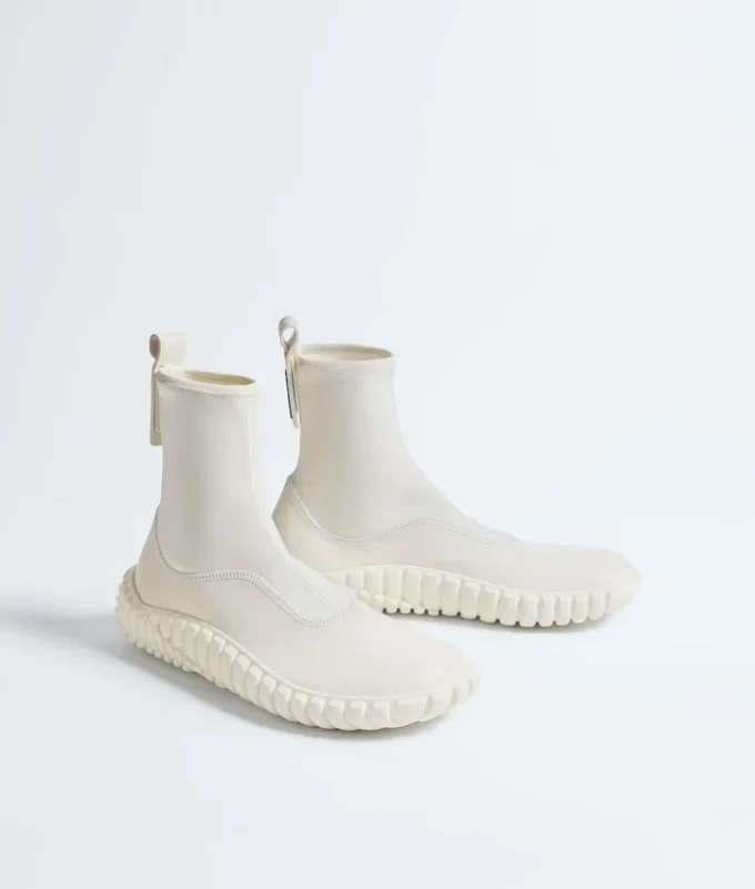 Tide Sneaker