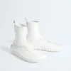 Tide Sneaker