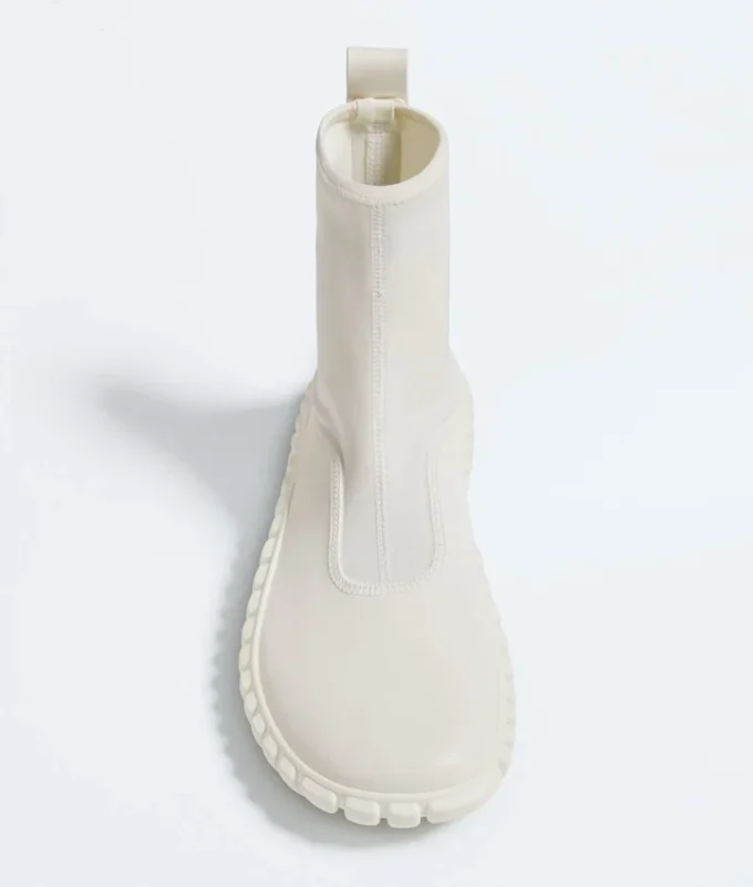 Tide Sneaker
