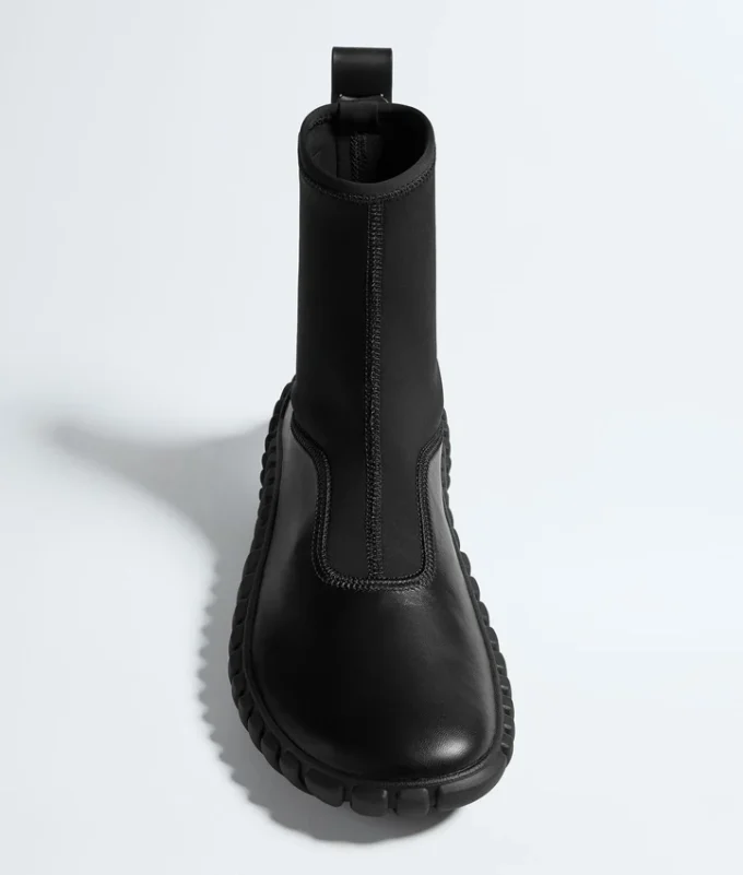 Tide Sneaker